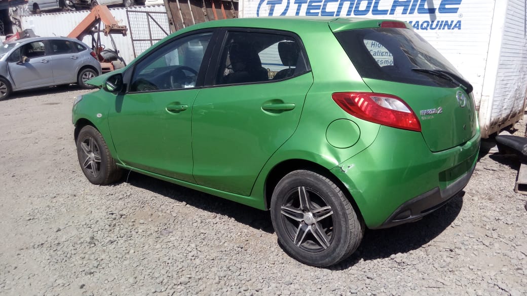  Mazda 2 2012    EN DESARME